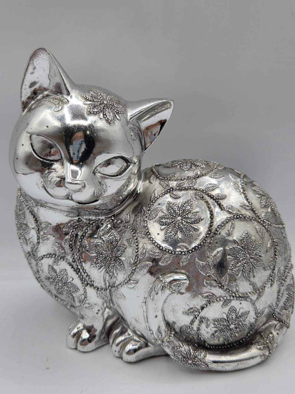 Silver Decorative Cat Figurine - Ornate Floral Design
